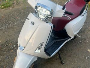 SCOOTER KYMKO NEW LIKE 50