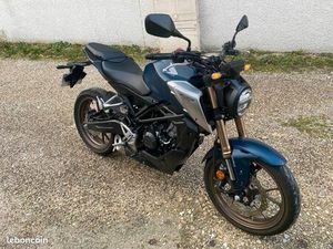 CB125R HONDA