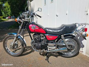 HONDA 125 CM CUSTOM