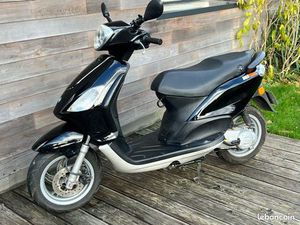 SCOOTER PIAGGIO FLY 50 2T