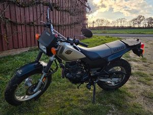 YAMAHA TW 125