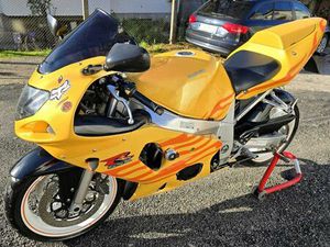 SUZUKI GSXR K3 600I ЗА A2 НОВ ВНОС! ГР. СОФИЯ СИМЕОНОВО