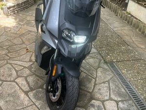 URGENT SCOOTER BMW C 400 X 2022