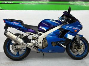 KAWASAKI ZX9-R 2000