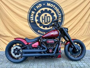 HARLEY DAVIDSON FAT BOY 114 ANNIVERSARY MIT KESSTECH SOFTAIL CVO