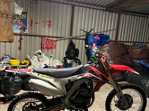 HONDA CRF 250