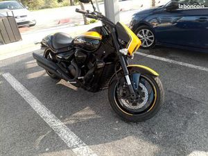 SUZUKI M1800R INTRUDER