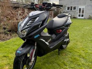 YAMAHA AEROX NAKED 2T 2014 — SCOOTERS | YAMAHA — MARKTPLAATS