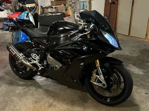BMW S1000RR
