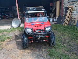 800 RZR