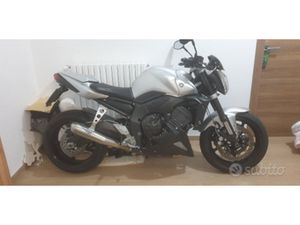 FZ1 YAMAHA