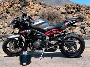 TRIUMPH - STREET TRIPLE R