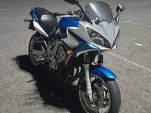YAMAHA - FZ6 FAZER