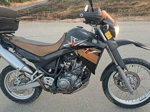 YAMAHA - XT R 660