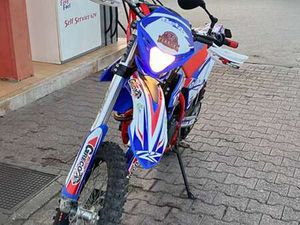 BETA RR 125 ALLESTIMENTO DA GARA TEAM GRECO SAN SEVERO BLU/AZZURRO