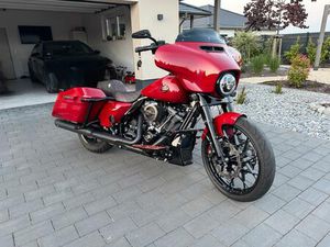 HARLEY STREET GLIDE SPECIAL CVO ( WINTERAKTION )