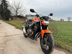 HONDA CB 500F 1 HAND UM/UNFALLFREI