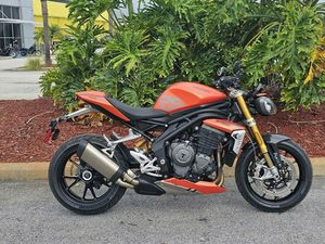 2023 TRIUMPH SPEED TRIPLE 1200 RS MATTE BAJA ORANGE