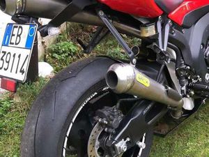 HONDA CBR 1000 ROSSO