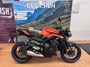 TRIUMPH STREET TRIPLE 765 R A2 / 720 KMS ORANGE 2025 GARANTIE 12 MOIS