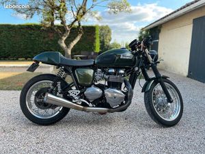 TRIUMPH THRUXTON 900 A2