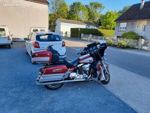 HARLEY DAVIDSON ELECTRA GLIDE ULTRA CLASSICS