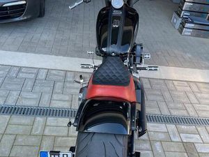 HARLEY-DAVIDSON ROCKER C