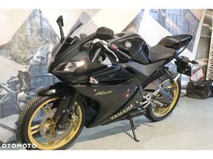YAMAHA YZF