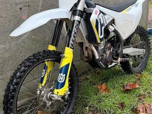 HUSQVARNA FC 250