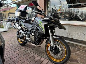 VENDO QJ MOTOR SRT 700 X (2024 - 25) USATA A SEREGNO (CODICE 9891987) - MOTO.IT