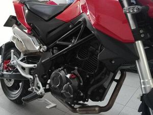 BENELLI TNT 125 VERMELHA POIARES (SANTO ANDRÉ)