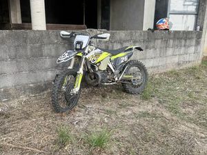 HUSQVARNA 250 TE BARCELOS, VILA BOA E VILA FRESCAINHA (SÃO MARTINHO E SÃO PEDRO)