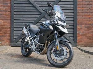 TRIUMPH EXPLORER TIGER 1200 GT