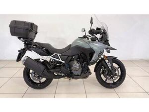 VENDO SUZUKI V-STROM 800SE (2023 - 24) USATA A MODENA (CODICE 9892488) - MOTO.IT