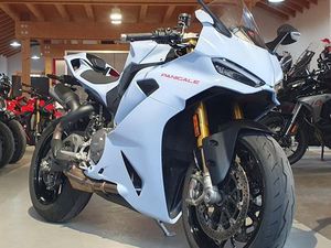 DUCATI PANIGALE V2 S