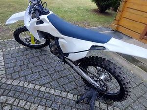 HUSQVARNA FC