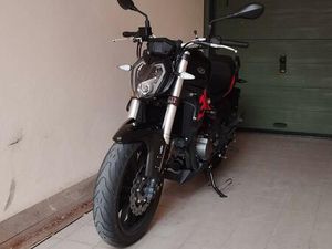 VENDO BENELLI BN 302 S (2019 - 20) USATA A PRATO (CODICE 9891501) - MOTO.IT