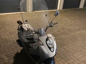 SYM MIO 50 SPORT — SCOOTERS | SYM — MARKTPLAATS