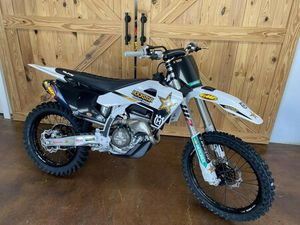 2025 HUSQVARNA® FC 250 FACTORY EDITION
