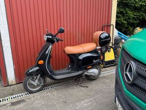 SKUTER MOTOROWER VESPA WEJHEROWO