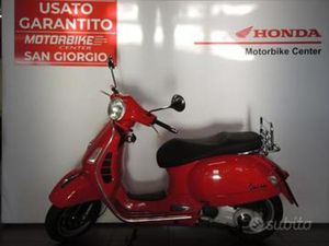 PIAGGIO VESPA 250 GTS