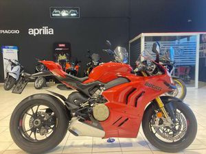 VENDO DUCATI PANIGALE V4 S (2022 - 24) USATA A GROSSETO (CODICE 9892229) - MOTO.IT