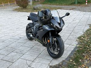 TRIUMPH DAYTONA 660 IDEALNY GWARANCJA - DOINWESTOWANY TORUŃ