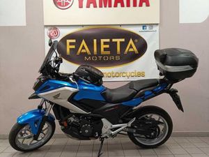 VENDO HONDA NC 750 X ABS (2016 -17) USATA A ROMA (CODICE 9892381) - MOTO.IT