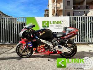 APRILIA RSV 1000 .