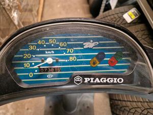 PIAGGIO ZIP SSL25 MIT PAPIEREN