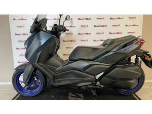 VENDO YAMAHA X-MAX 300 (2021 - 24) USATA A CESENA (CODICE 9892228) - MOTO.IT