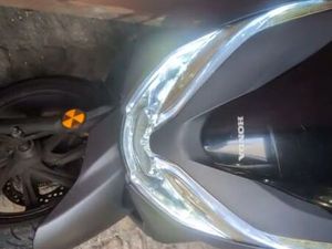 VENDO PCX 2019,MOTO PRONTA PARA O TRABALHO. CAMPANHÃ