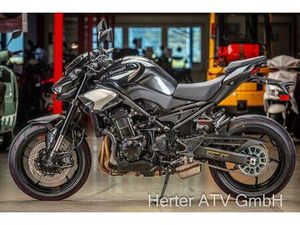 KAWASAKI Z 900 MODELL 2025 DIV. FARBEN