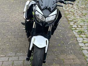 KAWASAKI Z650 IM TOP ZUSTAND *TEXT GENAU LESEN*